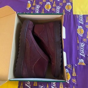 Puma zipped sneakers